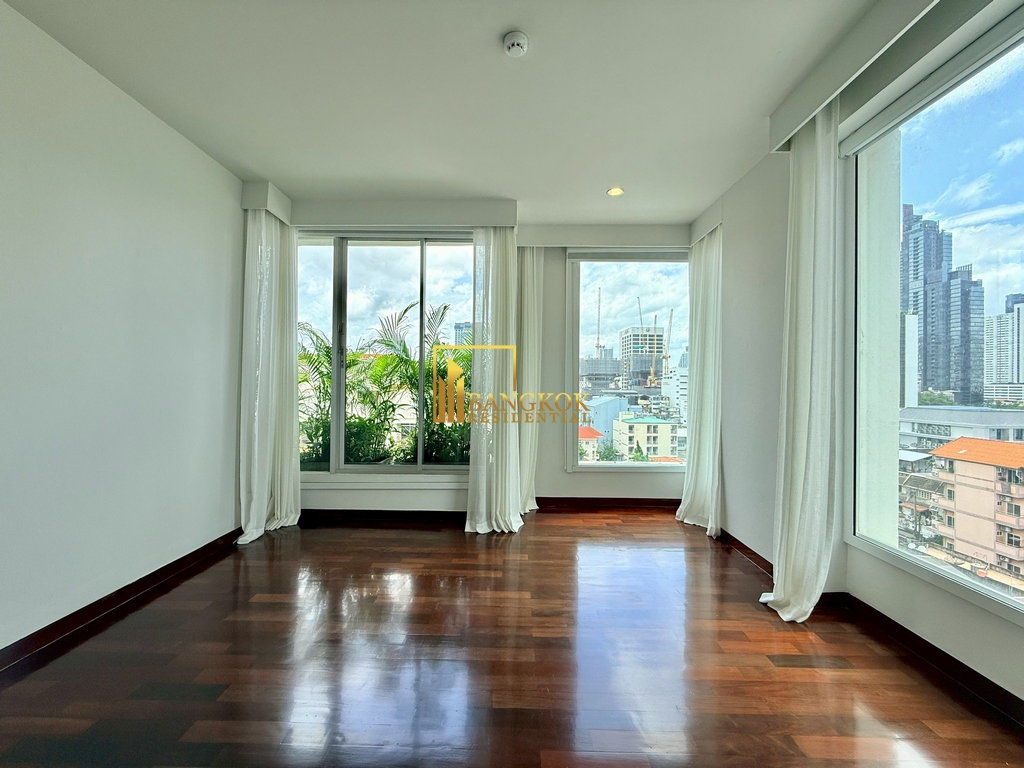 picture Impressive 4 Bedroom Luxury Apartment in Surasak Area - BR0527AP - 24/55