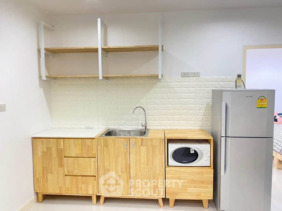 picture 2-BR Condo At A Space Asoke Hide Away Near MRT Phra Ram 9 (ID 3164320) - 6/8