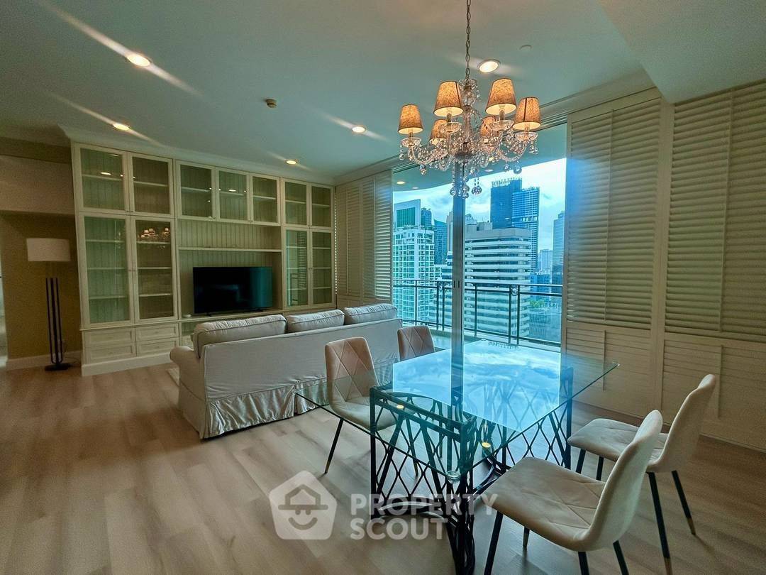 picture Spacious 3-BR 143 Sqm Royce Private Residences Near MRT Sukhumvit (ID 3161603) - 3/12