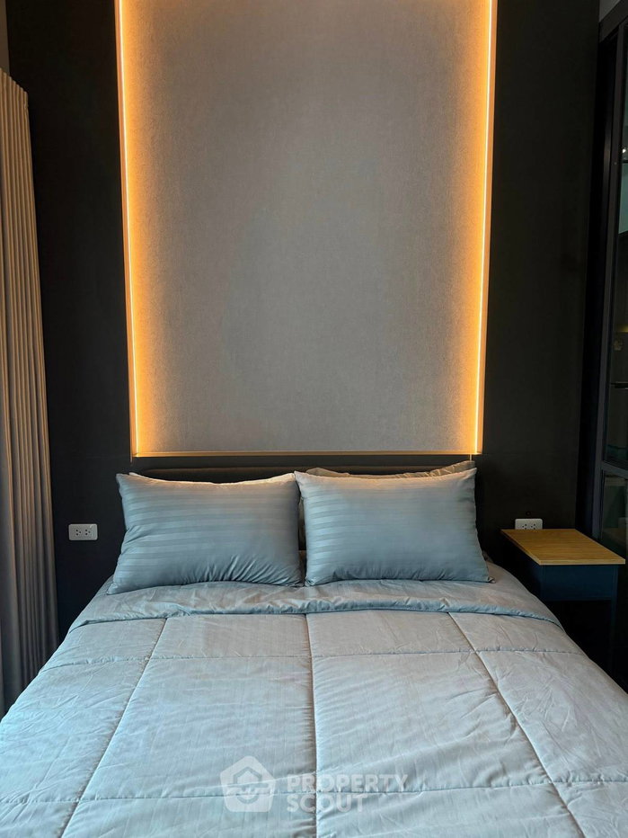 picture 300m To BTS Phra Khanong | 1-BR At IDEO Sukhumvit - Rama 4 (ID 2210537) - 8/14