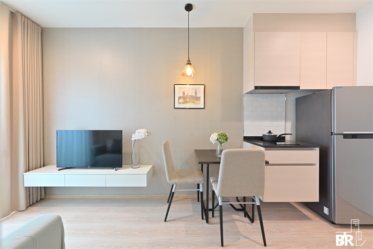 picture Noble Revolve Ratchada 2 Hurry to book!! Unexpected value near MRT Cultural Center of Thailand Station - 10/10