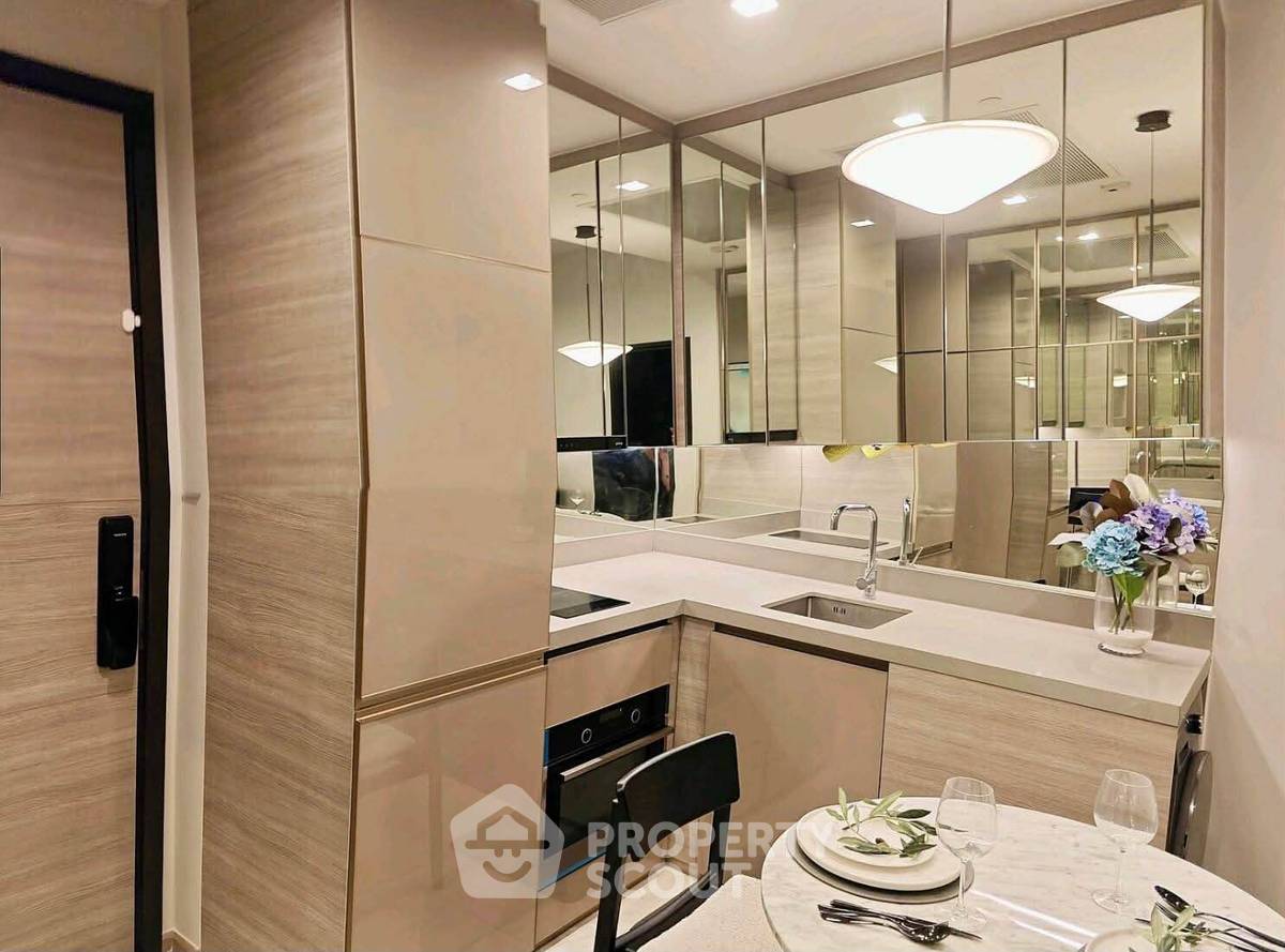 รูป ใกล้ MRT พหลโยธิน 60 เมตร | คอนโด 1 ห้องนอน The Crest Park Residences (ID 3163717) - รูปที่ 6/8