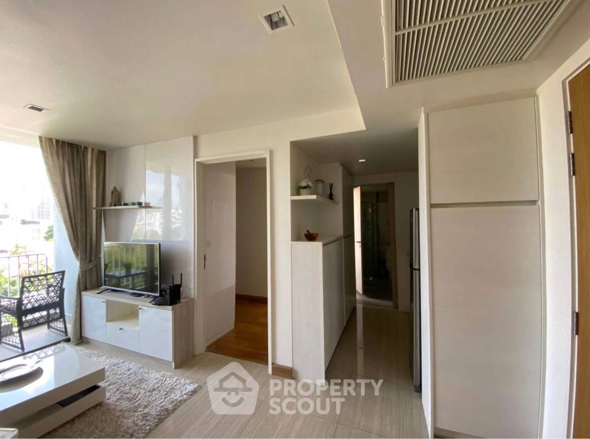 picture 1-BR Condo For Sale At Down Town 49 Near BTS Phrom Phong (ID 698735) - 2/9