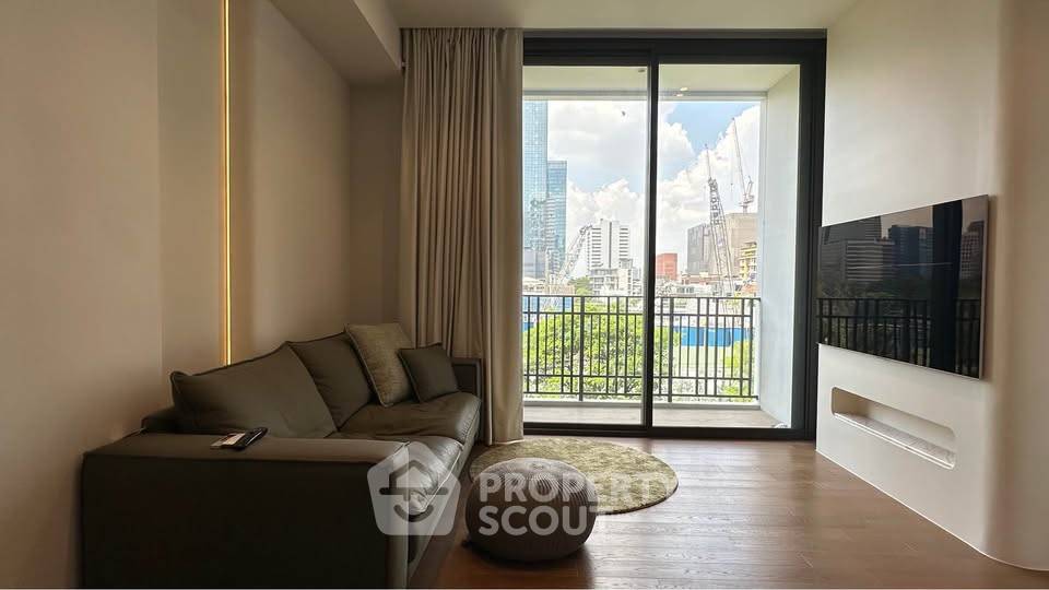 picture Pet-Friendly 1-BR 65 Sqm Muniq Langsuan Near BTS Ratchadamri (ID 3165387) - 5/13