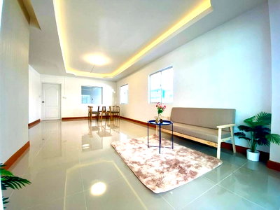 ทาวน์โฮม รังสิต คลองสาม  : ขายทาวน์เฮ้าส์หลังมุม หมู่บ้านพฤกษา C คลองหลวง