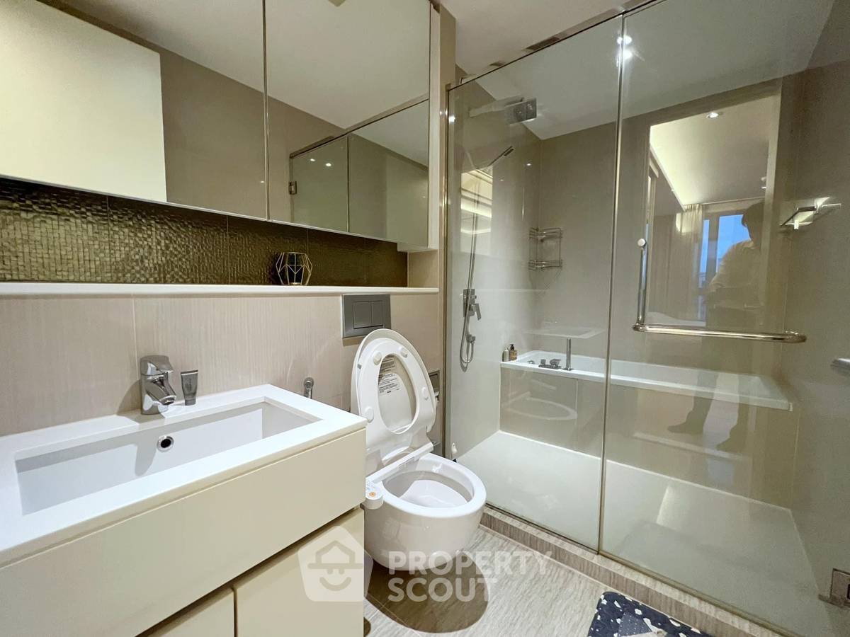 รูป คอนโด 1 ห้องนอน ชั้น 25 H Sukhumvit 43 ใกล้ BTS พร้อมพงษ์ (ID 1286046) - รูปที่ 7/11