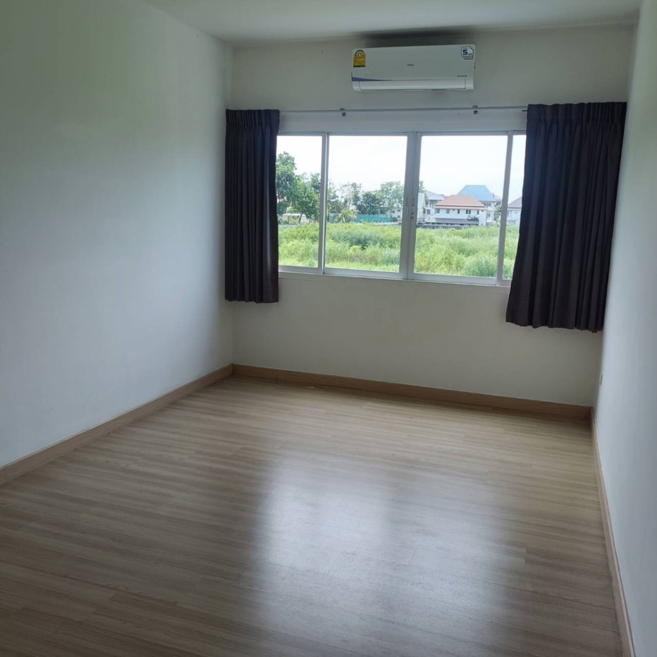 รูป T4050869 ให้เช่า ทาวน์โฮม 3 ชั้น ภณาสิริ เรสซิเด้นซ์ เกษตร-นวมินทร์ ขนาด 22 ตรว. - รูปที่ 10/28