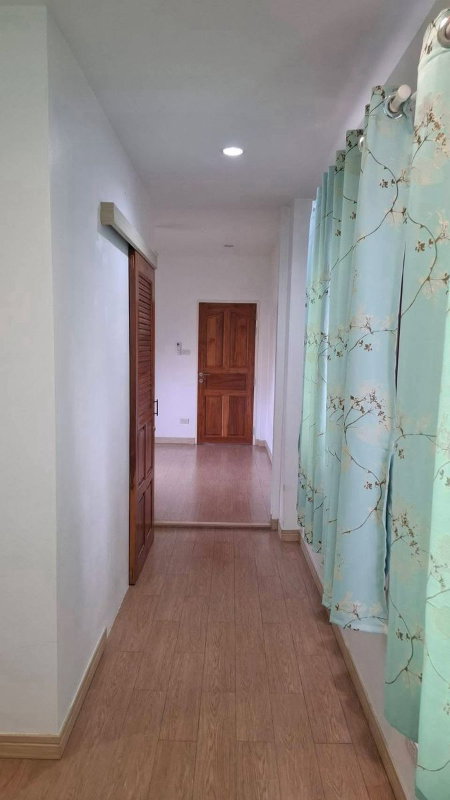 รูป บ้านเดี่ยวให้เช่า อัมพรเพลส ศรีราชา ทำเลดี เดินทางสะดวก - รูปที่ 8/10