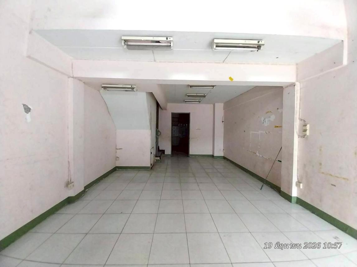 รูป อาคารพาณิชย์ 18 ตร.วา รุ่งกิจวิลล่า 9 เขตลาดกระบัง กรุงเทพมหานคร 3M - รูปที่ 19/38