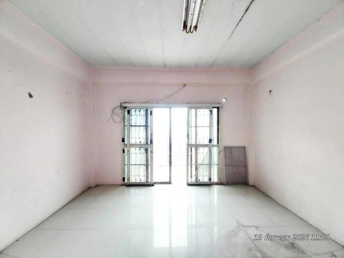 รูป อาคารพาณิชย์ 18 ตร.วา รุ่งกิจวิลล่า 9 เขตลาดกระบัง กรุงเทพมหานคร 3M - รูปที่ 30/38