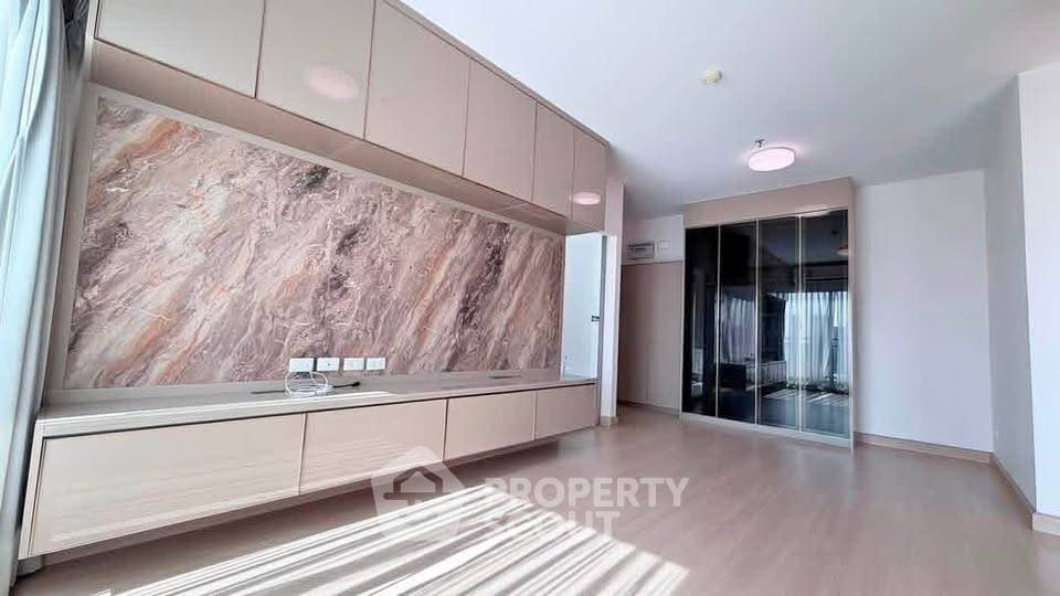 picture 29th-Floor 2-BR At Supalai Veranda Rama 9 (ID 3165386) - 1/14