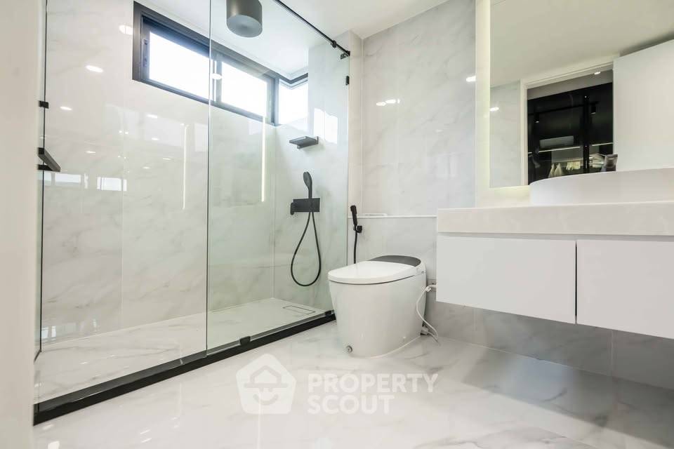 picture 197 Sqm 1-BR At Supalai Premier Place Asok, 21st Floor, MRT Phetchaburi (ID 3165385) - 10/26