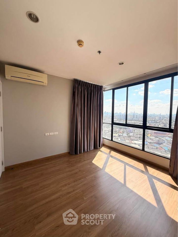 picture 27th-Floor 2-BR At The Tree Interchange Near MRT Bang Pho (ID 3163275) - 6/9