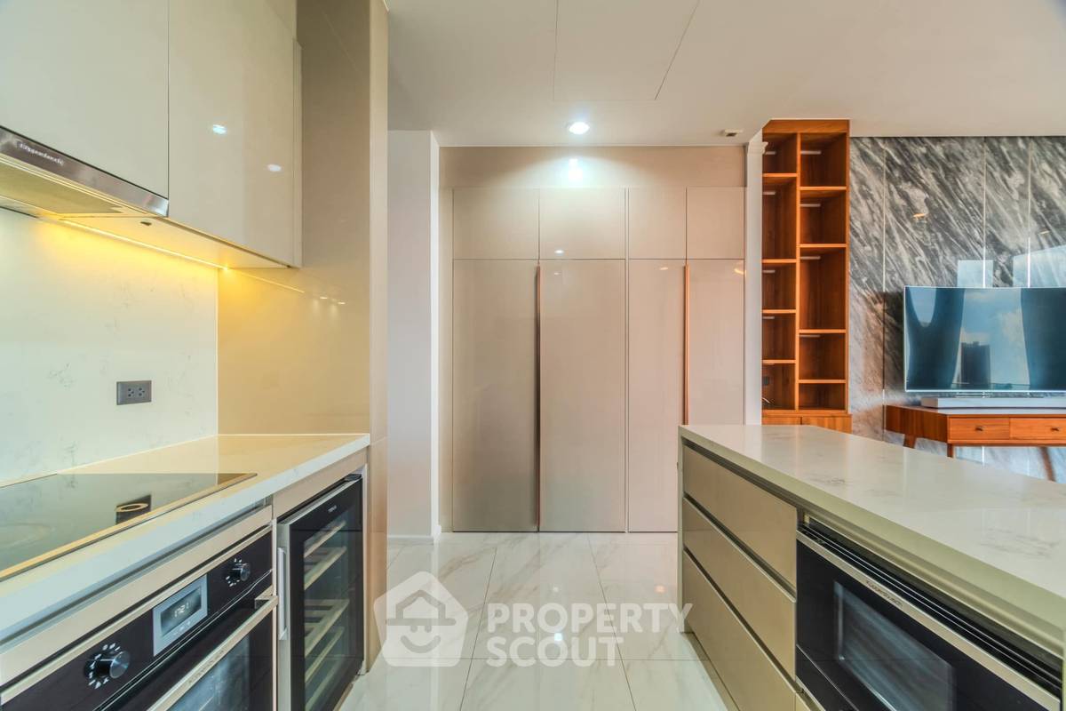 picture 2-BR Condo 200m From BTS Thong Lo At Laviq Sukhumvit 57 (ID 3156875) - 7/18
