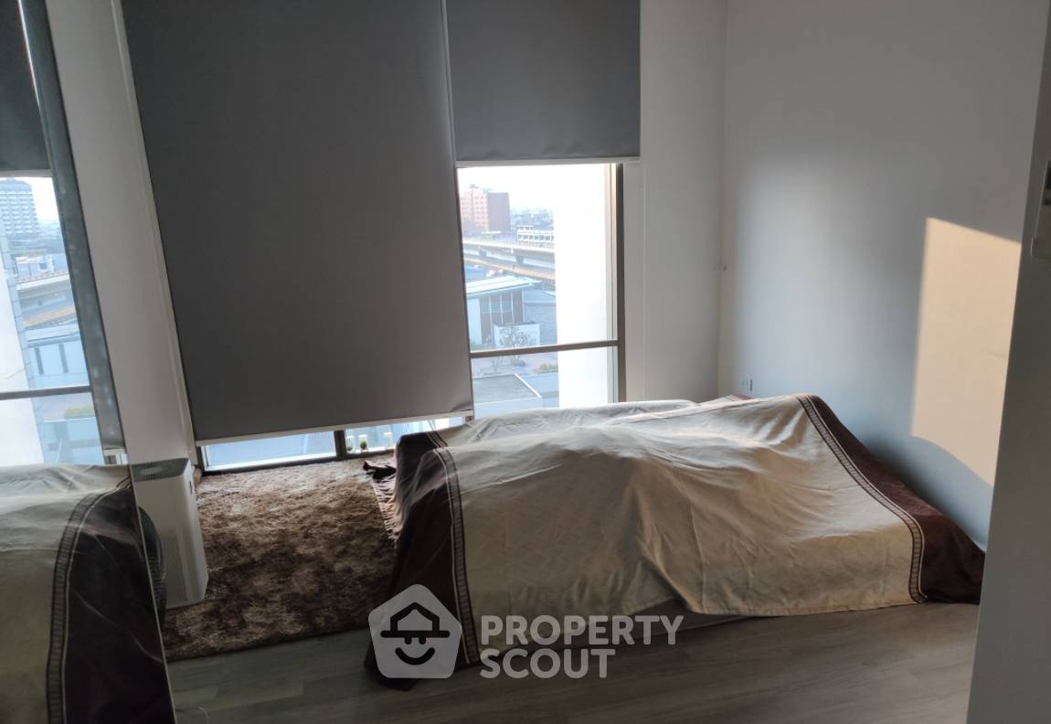 รูป ใกล้ BTS วงเวียนใหญ่ 70 เมตร คอนโด 1 ห้องนอน The Room BTS Wongwianyai (ID 420615) - รูปที่ 3/5