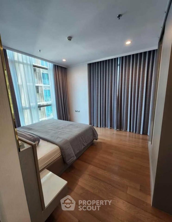 รูป คอนโด 2 ห้องนอน ชั้น 20 ที่ Bright Sukhumvit 24 Condominium ใกล้ BTS พร้อมพงษ์ (ID 3165076) - รูปที่ 9/10
