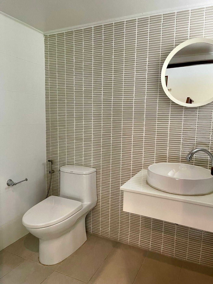 รูป LTH16035 - Rare Garden House for Sale Ruamrudee | Large Private Garden | BTS Ploenchit | 130 MB | บ้านขาย ร่วมฤดี - รูปที่ 5/11