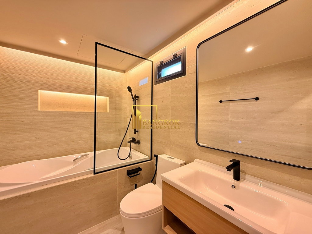 picture Regent 71 Place | Renovated 5 Bed Townhouse in Phra Khanong - BR49084TH - 34/53