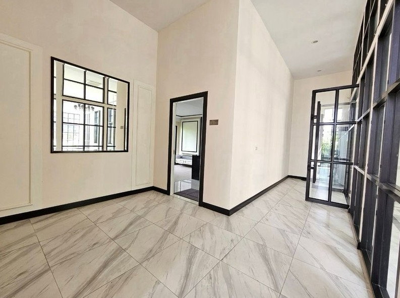 รูป LTH15971 - Building & Land for Sale Bearing | Income Property with Tenant | BTS Bearing | 60 MB | อาคารและที่ดินขาย แบริ่ง - รูปที่ 9/11