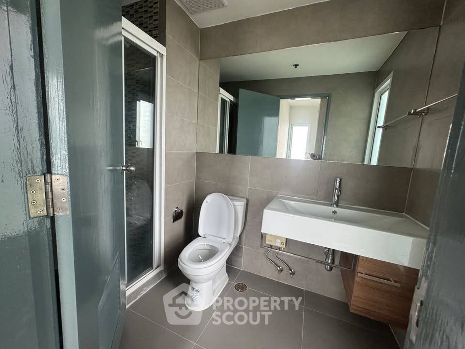 picture 2-BR Condo At Grene Chaengwattana, Khlong Kluea (ID 3164175) - 6/8
