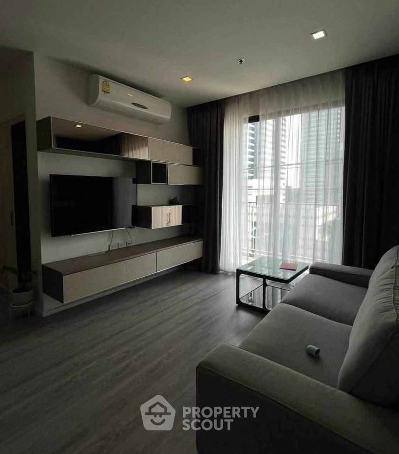 รูป คอนโด 2 ห้องนอน Quinn Condo Ratchada 17 ใกล้ MRT สุทธิสาร (ID 3164626) - รูปที่ 2/8