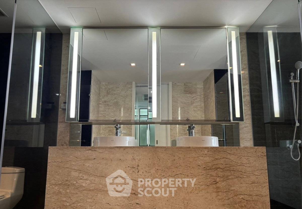 picture 24th-Floor 3-BR 225 Sqm At The Pano Rama 3 (ID 3156285) - 10/28
