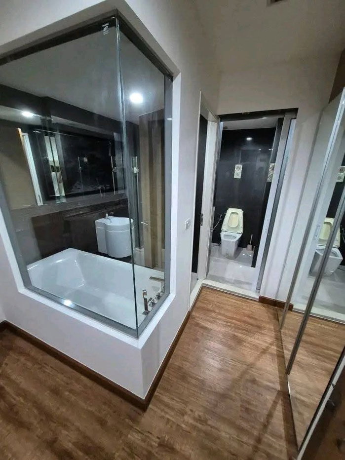 picture Rhythm Sukhumvit 50 1 Bed, fully spacious layout. Separate bedroom with large window and blackout curtains. Ready to move in - 7/8