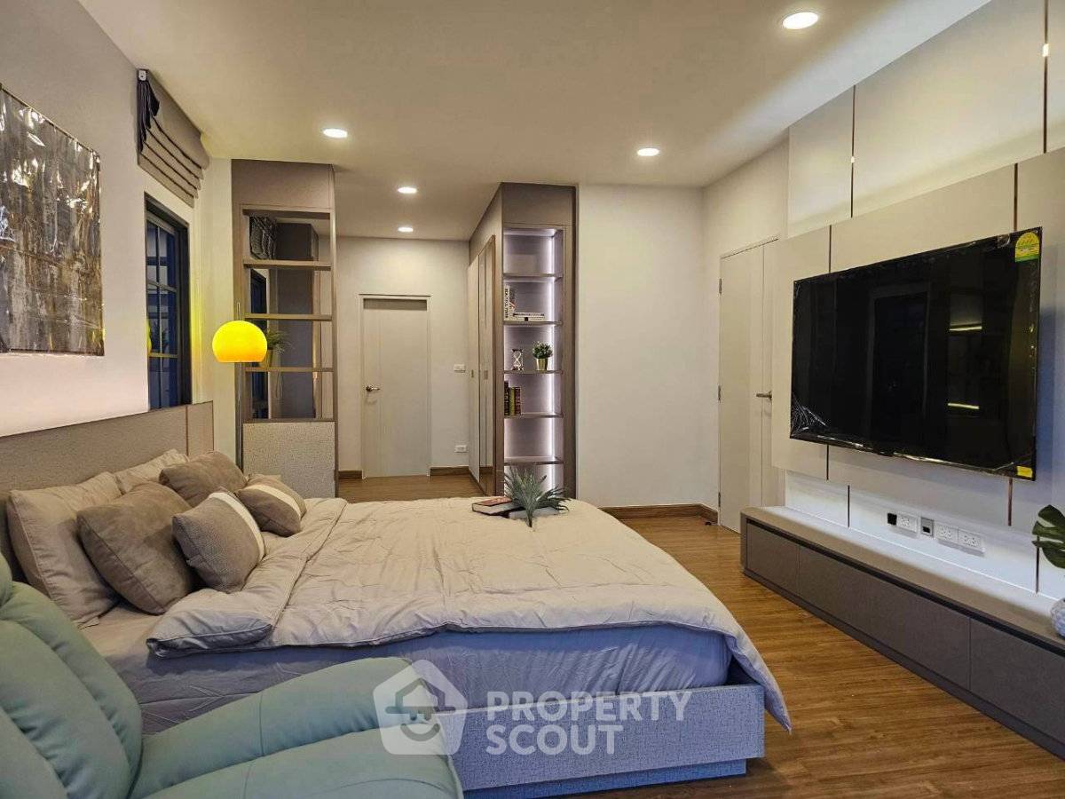 รูป บ้านเดี่ยว 4 ห้องนอน ขนาด 300 ตร.ม. Centro Bangna บางแก้ว (ID 3162063) - รูปที่ 6/10