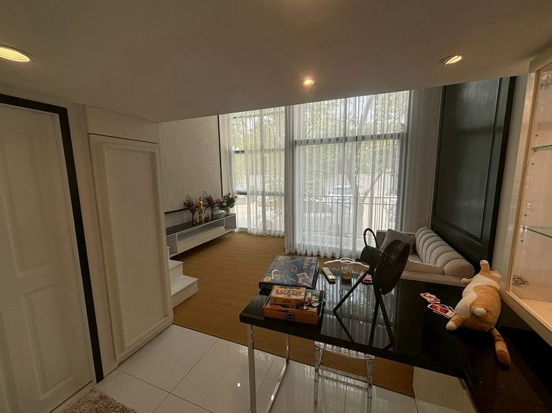 รูป LTH15971 - Building & Land for Sale Bearing | Income Property with Tenant | BTS Bearing | 60 MB | อาคารและที่ดินขาย แบริ่ง - รูปที่ 10/11