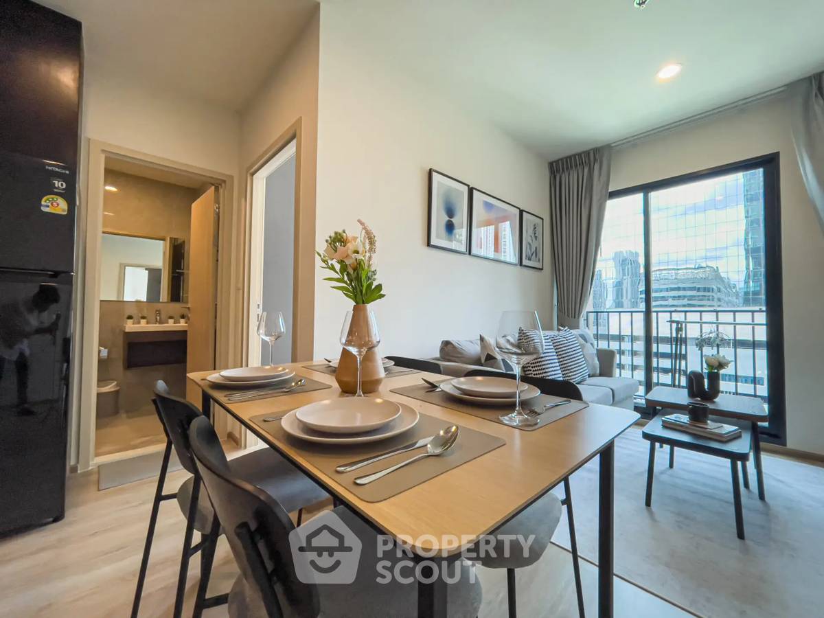 picture 200m To MRT Phra Ram 9 | 2-BR Condo At Nue District R9 (ID 3161599) - 5/22