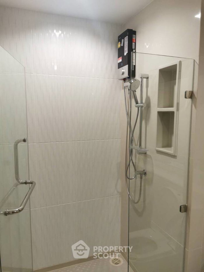 picture 30th-Floor 1-BR Life Ladprao, 90m To BTS Ha Yaek Lat Phrao (ID 402697) - 4/10
