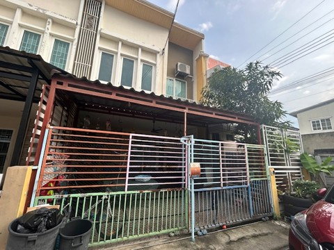 รูป 🏡 ขายด่วน! บ้านหลังมุม 30 ตร.ว. | 4 ห้องนอน | แอร์ 6 ตัว | ทางด่วนศรีรัช 5 นาที | 4.9 ล้านบาท - รูปที่ 24/31