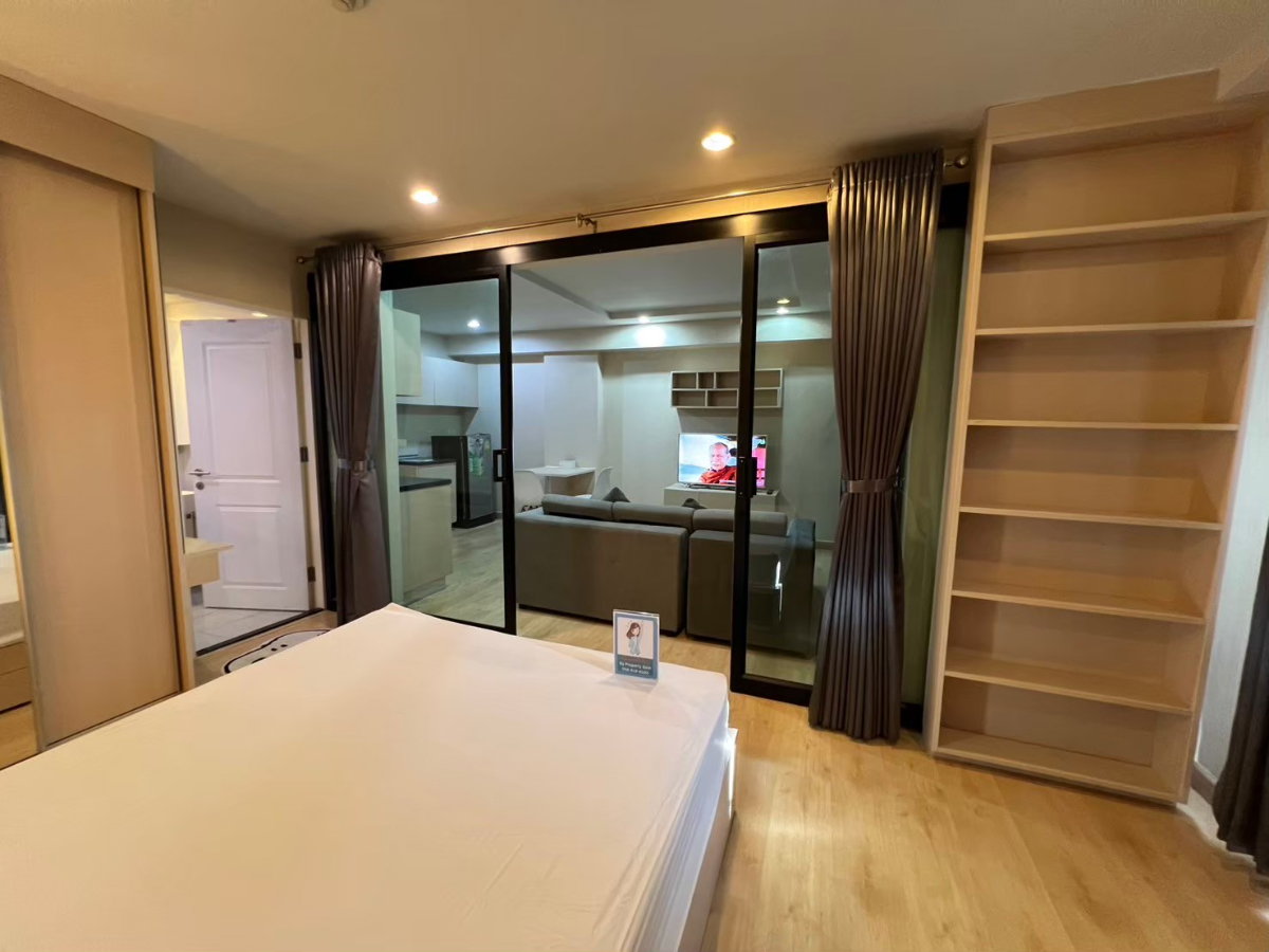 รูป POV : หาห้องราคา 8,500 ยังไงให้ได้เช่าเลย💥💞 ราคาดีเฟอร์ครบตึกซานฟราน 1bed37 ตรม.ชั้น 3ห้องกว้างมาก💟 นัดชมห้องได้ค่ะ❣ - รูปที่ 6/21