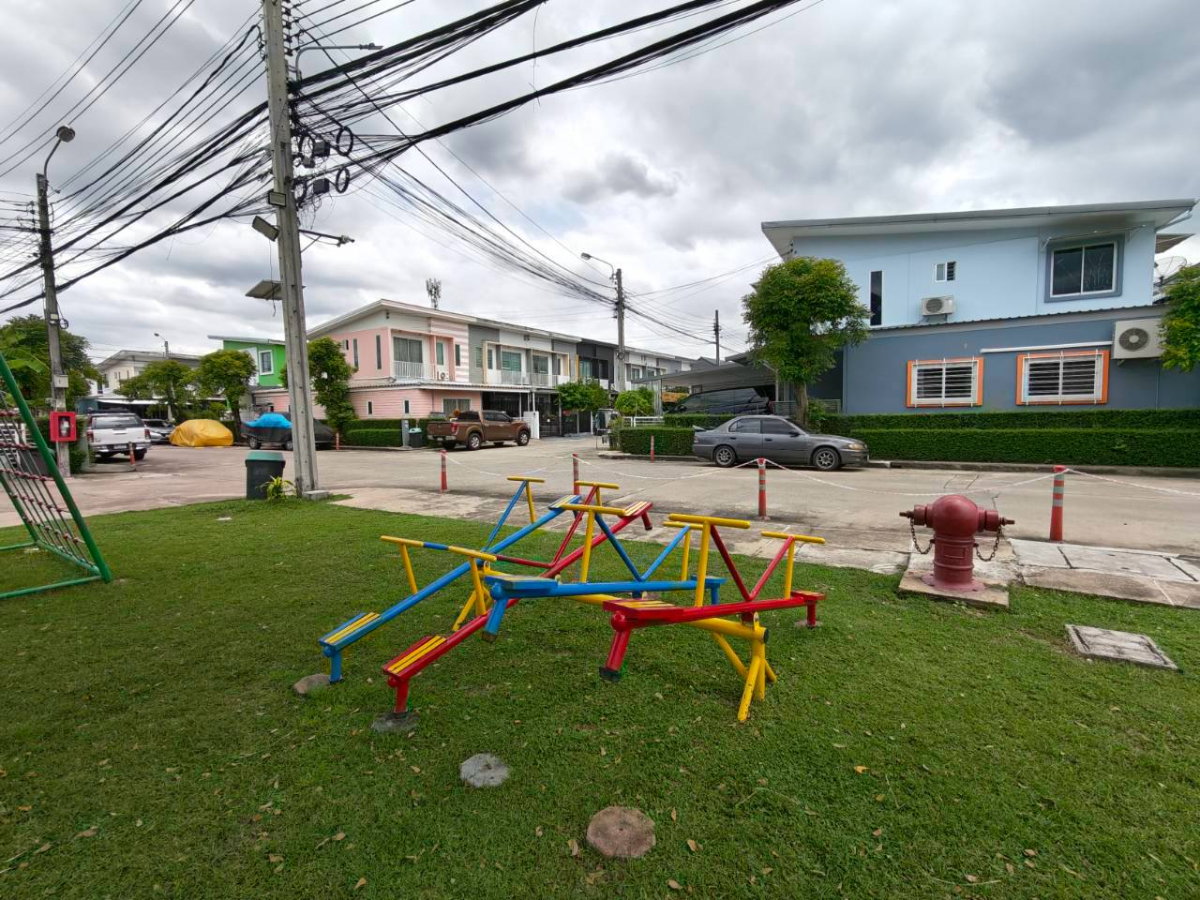 รูป ขายทาวน์โฮม The Connect 9 เกษตร-นวมินทร์ 18.2 ตร.ว. 98 ตร.ม. 3 นอน 2 น้ำ - รูปที่ 19/62
