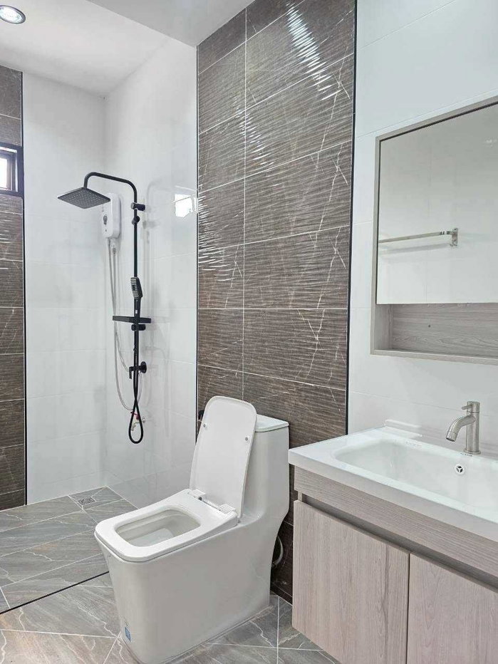 picture Newly built detached house with a private pool, ready to move in. - 14/20