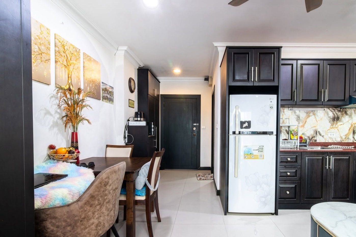 picture Studio Condo for Sale Platinum Suites Condominiums Jomtien - 8/13