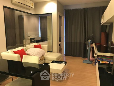Great Value 1-BR At Urbano Absolute Near BTS Krung Thon Buri (ID 386542)