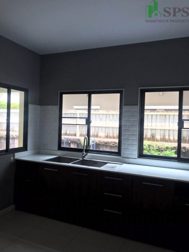 picture Luxury House for Sale | The Palm Pattanakarn (SPSMG124) - 12/15