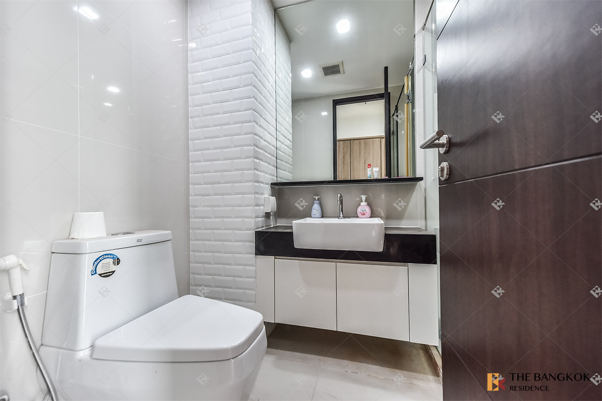 picture Move-in Ready, Just Bring Your Stuff Wish Signature Midtown Siam near BTS Ratchathewi - 9/10