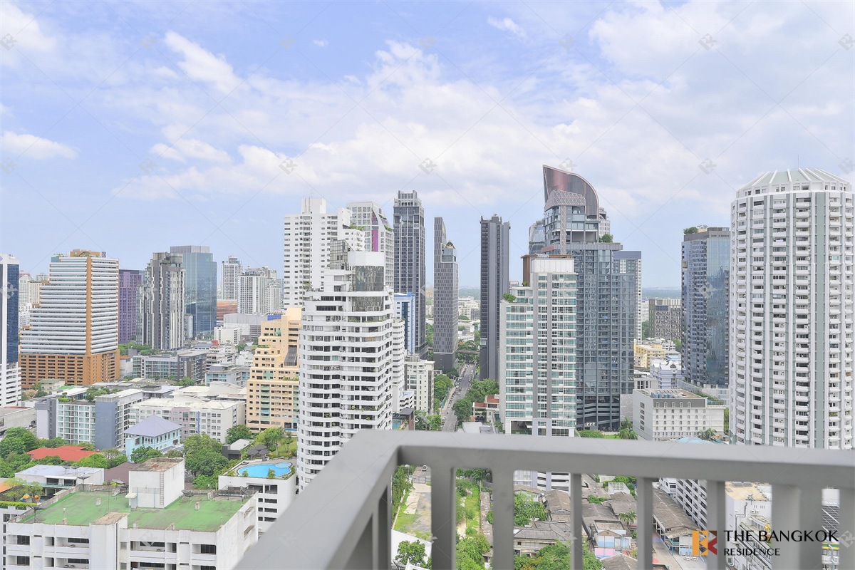 รูป ช้าหมดอด! ลดแรง ควอทโทร บาย แสนสิริ - รูปที่ 2/10