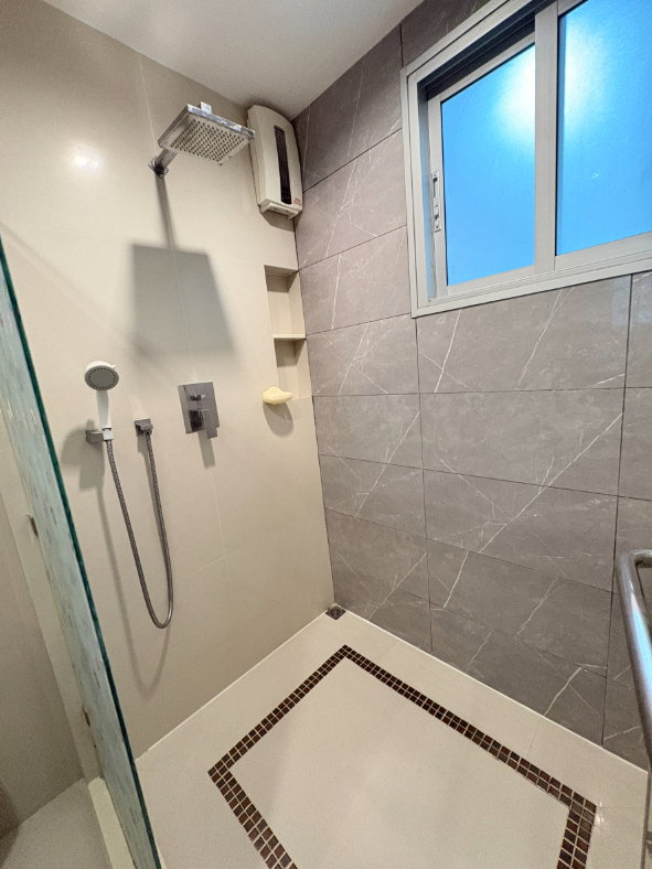picture 🚇 Next to MRT Huai Khwang, just one step away!  Rhythm Ratchada-Huai Khwang, 10th floor, good view, cool breeze 🏙️  - 8/9