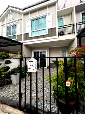 ทาวน์โฮมให้เช่า : 🏡 FOR RENT ทาวน์โฮม 2 ชั้น Richton Suanluang – Pattanakarn 3 ห้องนอน 2 ห้องน้ำ ใกล้สวนหลวง ร.9 บ้านสวย บรรยากาศร่มรื่น พร้อมเข้าอยู่