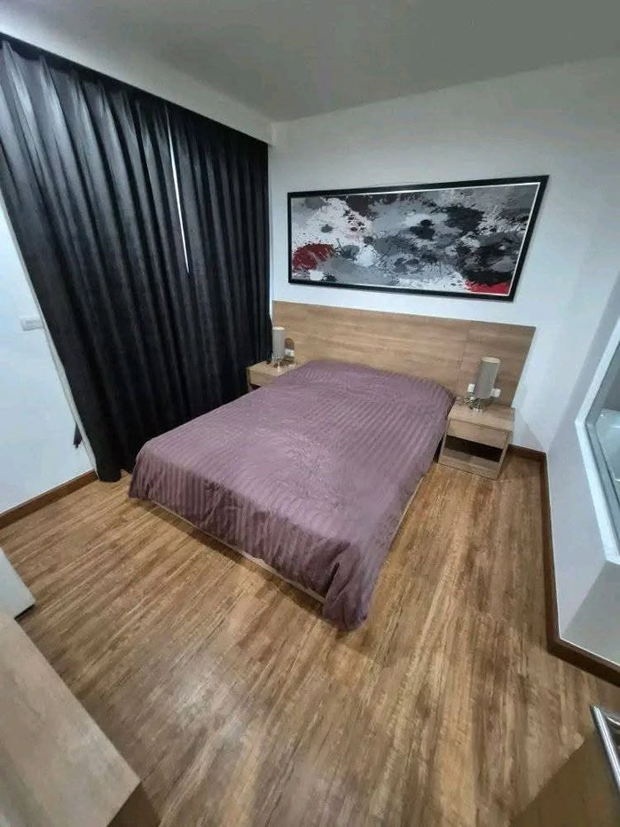 picture Rhythm Sukhumvit 50 1 Bed, fully spacious layout. Separate bedroom with large window and blackout curtains. Ready to move in - 4/8