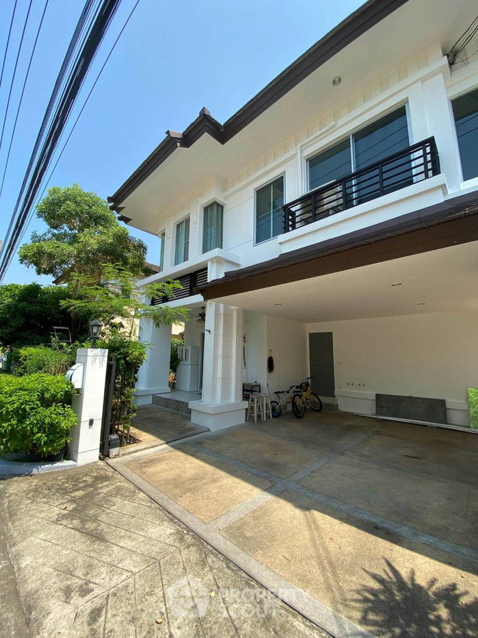 picture Spacious 4-BR House At THE CENTRO Sukhumvit 113 (ID 3162077) - 12/20
