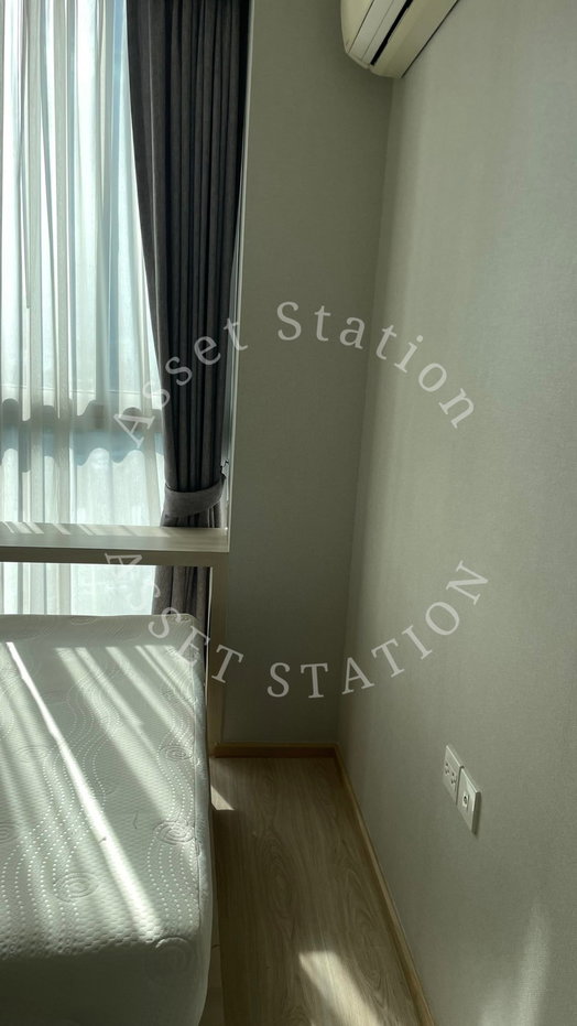 picture Noble Revolve Ratchada ð
Near MRT Cultural Centre, Esplanade, and Jodd Fairs. - 4/8