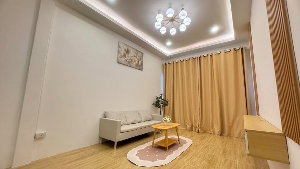 รูป Renovated Townhome for Sale Khao Talo East Pattaya - รูปที่ 2/15