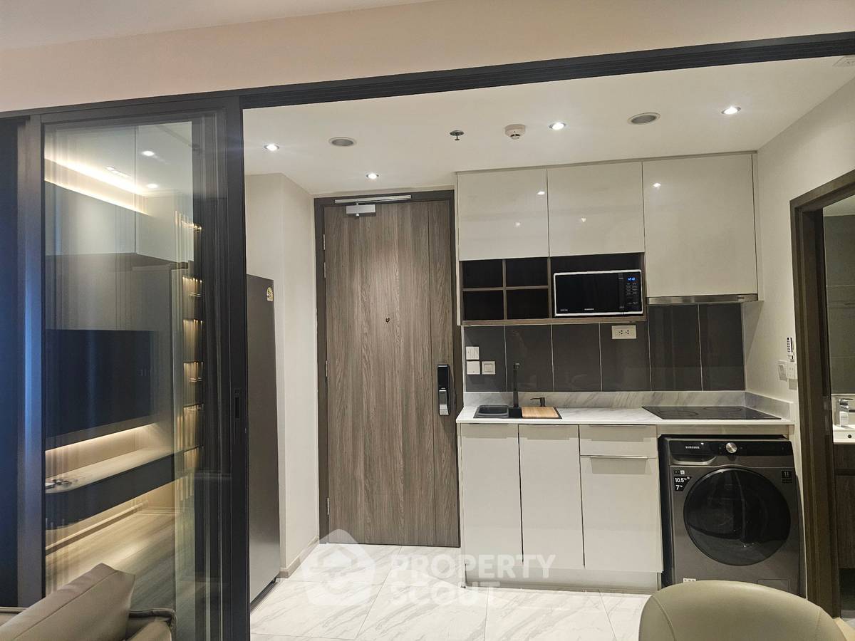 picture 200m To MRT Phetchaburi | 2-BR Ideo Mobi Asoke (ID 3155787) - 5/22