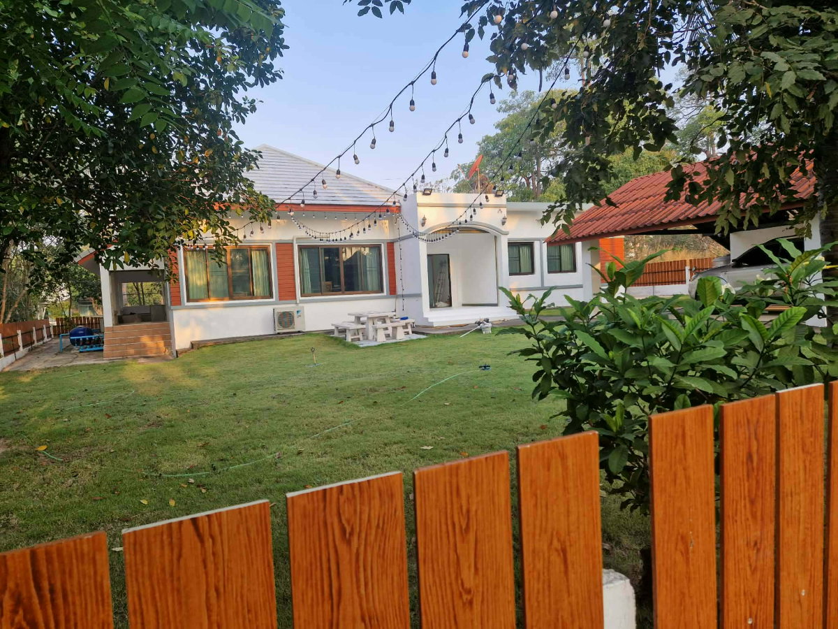 รูป 🏡 ขายพูลวิลล่า พร้อมผู้เช่า รับรายได้ทันที  💰 ราคาขาย 6.7 ล้านบาท  💵 มีผู้เช่าอยู่แล้ว ค่าเช่า 35,000 บาท/เดือน  📄 สัญญาเช่าถึงเดือนสิงหาคม 2570 - รูปที่ 2/26