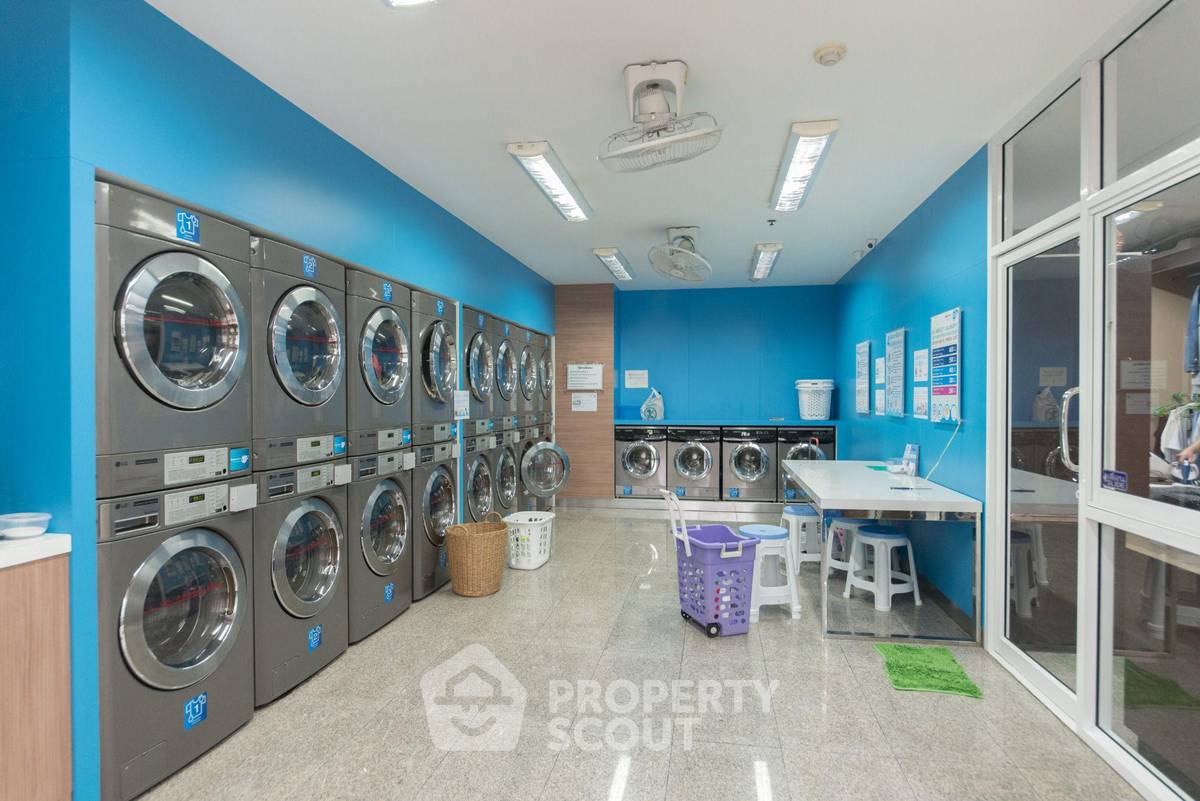 picture 1-BR Condo At Lumpini Ville Sukhumvit 77 Near BTS On Nut (ID 58147) - 7/14