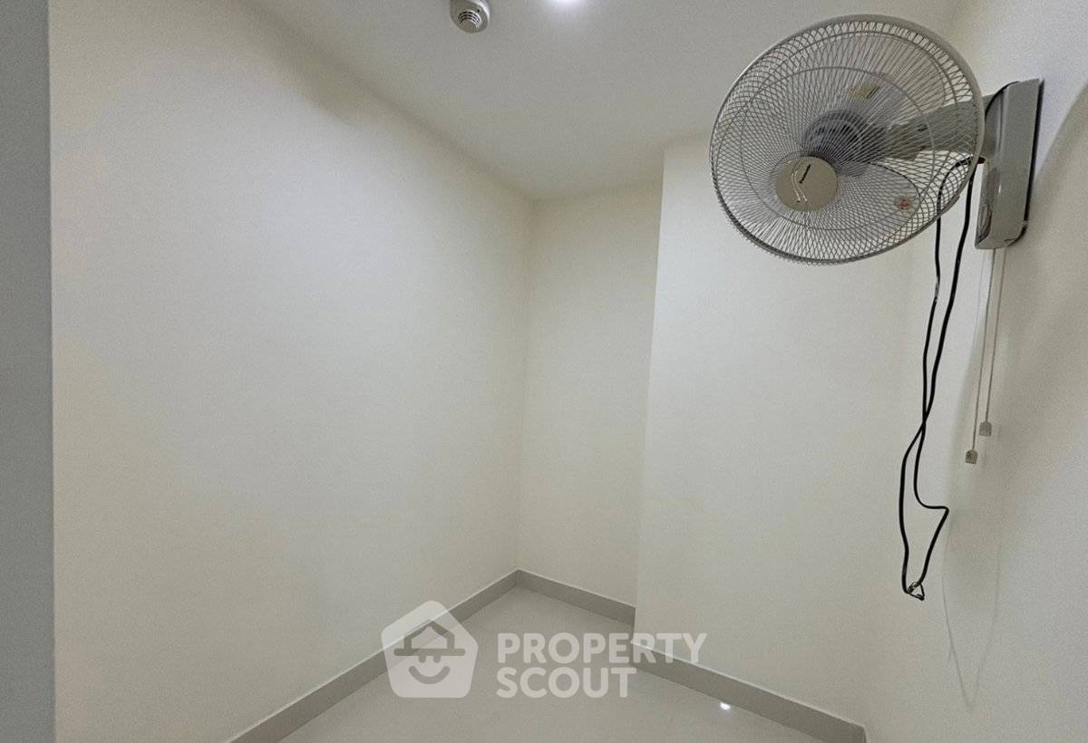 รูป ชั้น 24 คอนโด 3 ห้องนอน 225 ตร.ม. The Pano Rama 3 (ID 3156285) - รูปที่ 26/28